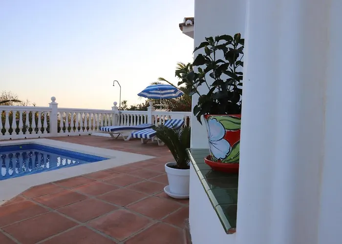 Manana فندق مبيت وإفطار ميخاس