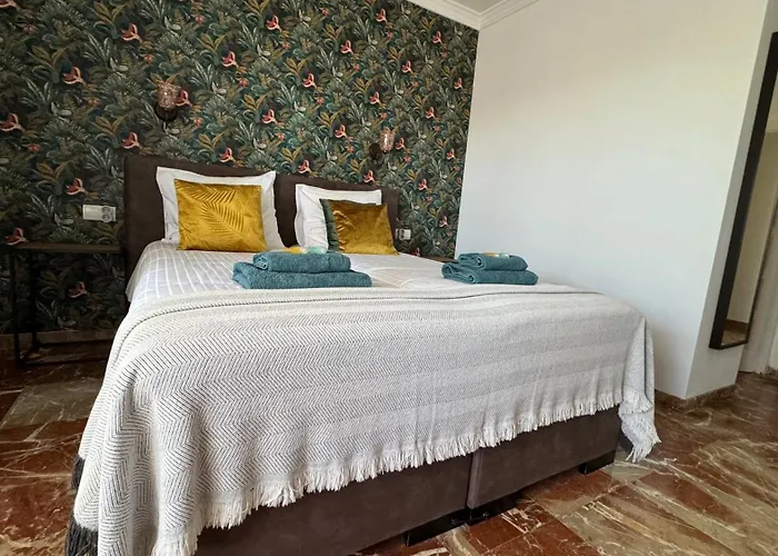 فندق مبيت وإفطار Manana